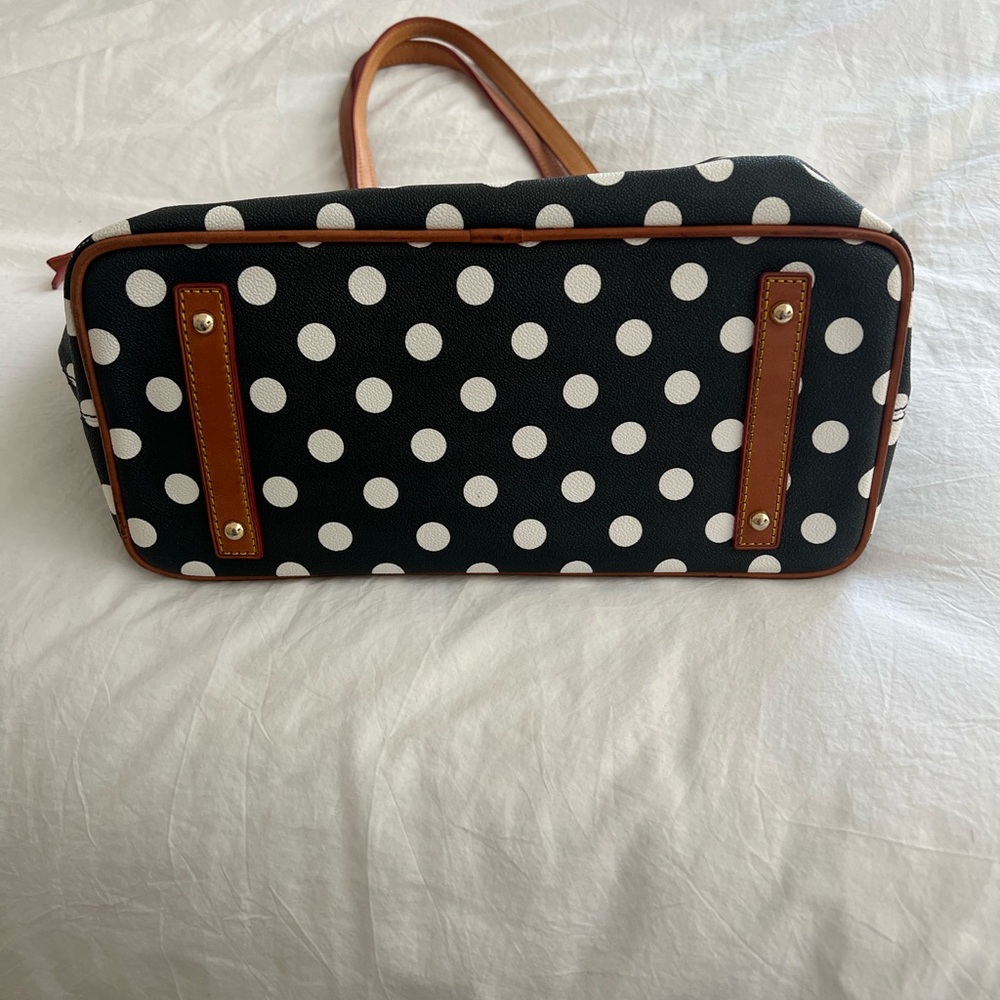 Dooney & Bourke black & white polka dot tote bag. - Picture 6 of 11